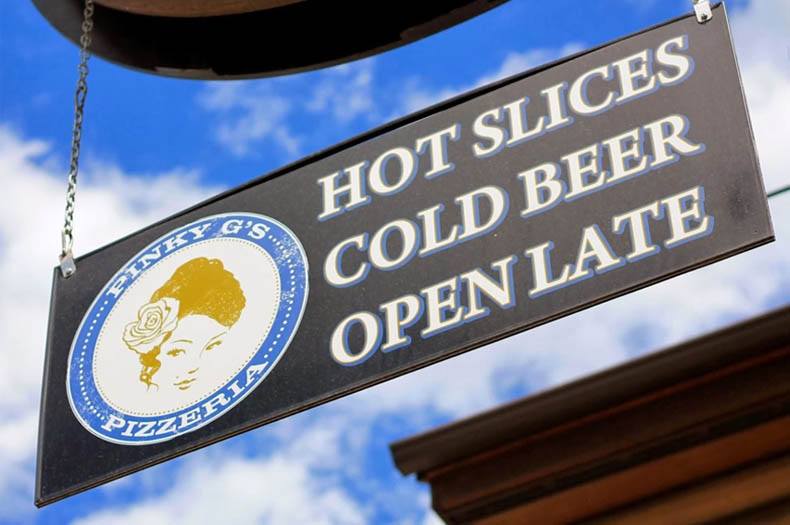 pinkygs-pizzeria-jackson-hole-wyoming-dealsjh-open-late