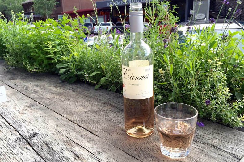 persephone-bakery-dealsjh-jackson-hole-wyoming-wine-on-deck