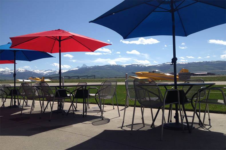 warbirds-restaurant-dealsjh-blog-1.2